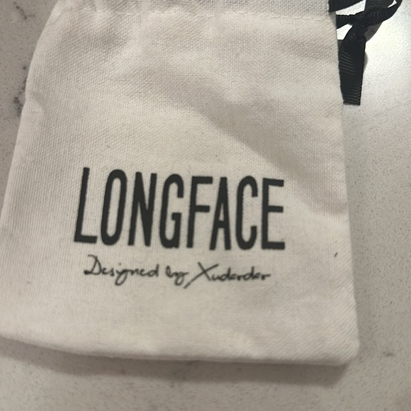 LONGFACE ICY NYFW designed by Xudardar Scroll Gold Pin 🗽 Fashion Week Design - Picture 7 of 8